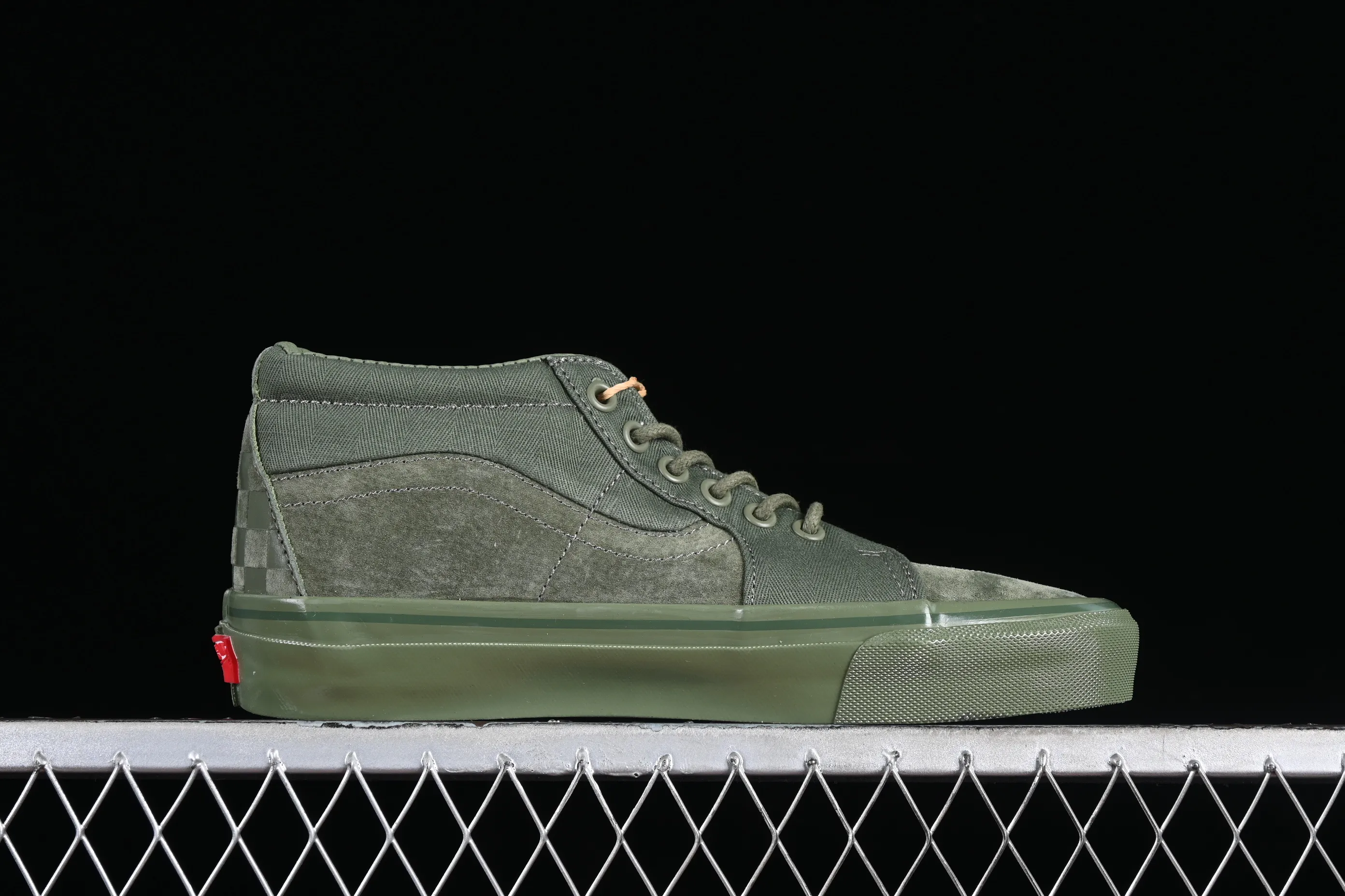 All Categories Vans Vans Series Vans Mid Vans China Vans TDC Sk8-Mid Reissue 83 Mg 2024 Spring and Summer Limited Edition Low-top Casual Sneakers VN000E7JAMB